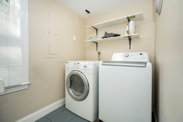 19 Harbourside Rd 19, Quincy, MA 02171