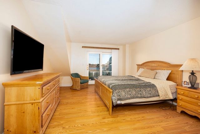 19 Harbourside Rd 19, Quincy, MA 02171