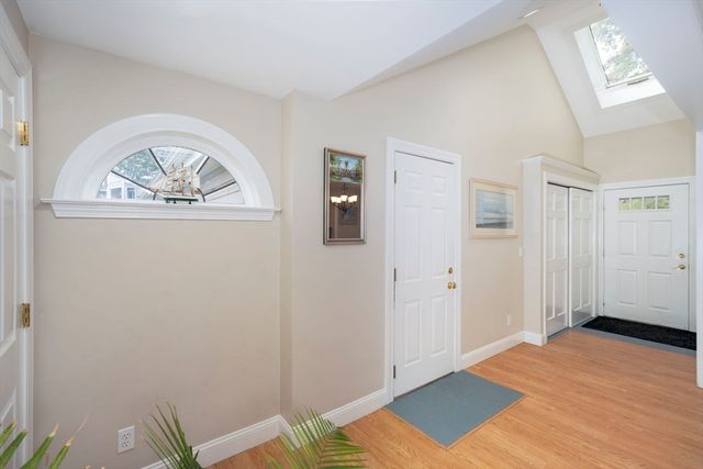 19 Harbourside Rd 19, Quincy, MA 02171