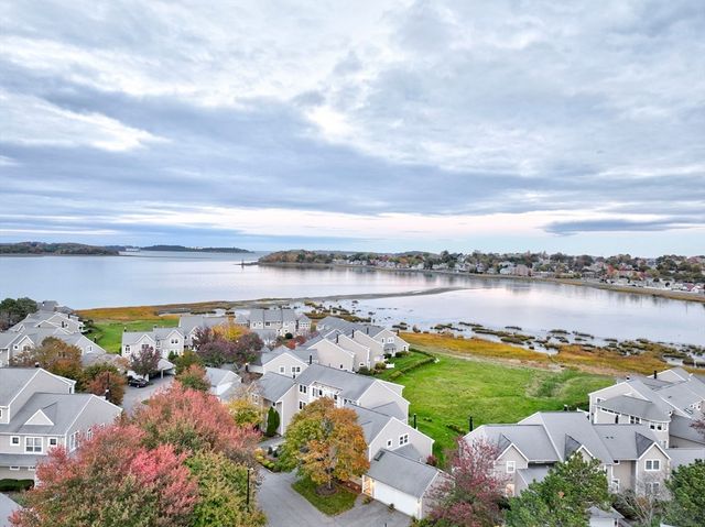 19 Harbourside Rd 19, Quincy, MA 02171