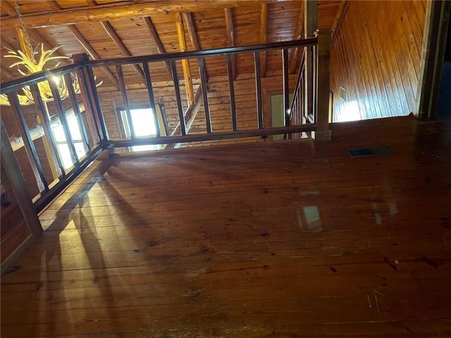 1215 Agarita DR, Fischer, TX 78623
