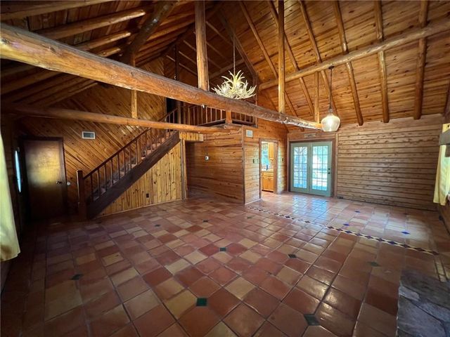 1215 Agarita DR, Fischer, TX 78623