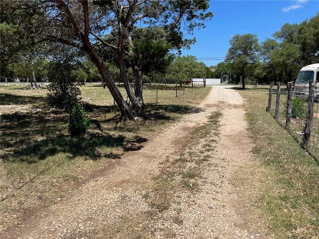 1215 Agarita DR, Fischer, TX 78623