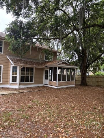 2 Oemler Court E, Savannah, GA 31410