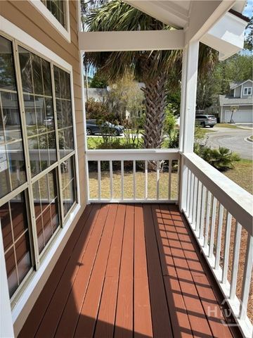 2 Oemler Court E, Savannah, GA 31410