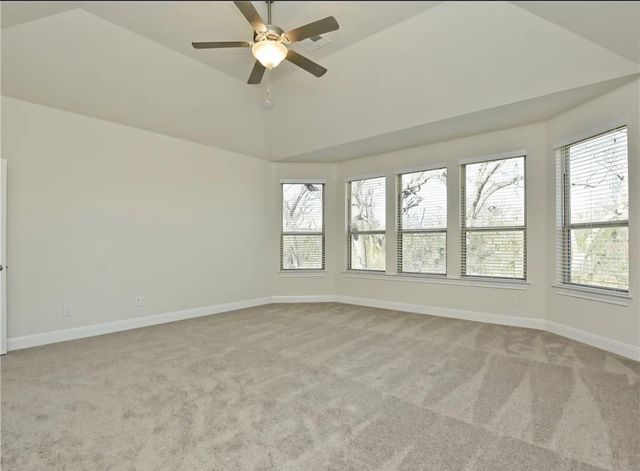2401 Centennial LOOP, Round Rock, TX 78665