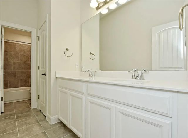 2401 Centennial LOOP, Round Rock, TX 78665