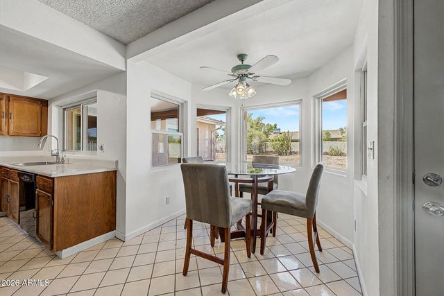 3054 W TIERRA BUENA Lane, Phoenix, AZ 85053