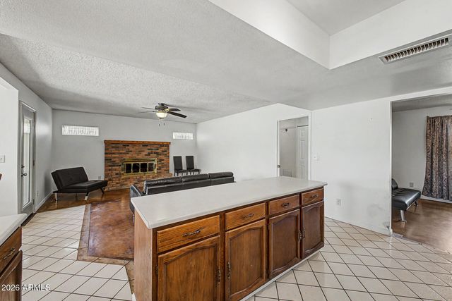 3054 W TIERRA BUENA Lane, Phoenix, AZ 85053