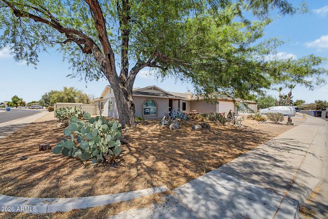 3054 W TIERRA BUENA Lane, Phoenix, AZ 85053