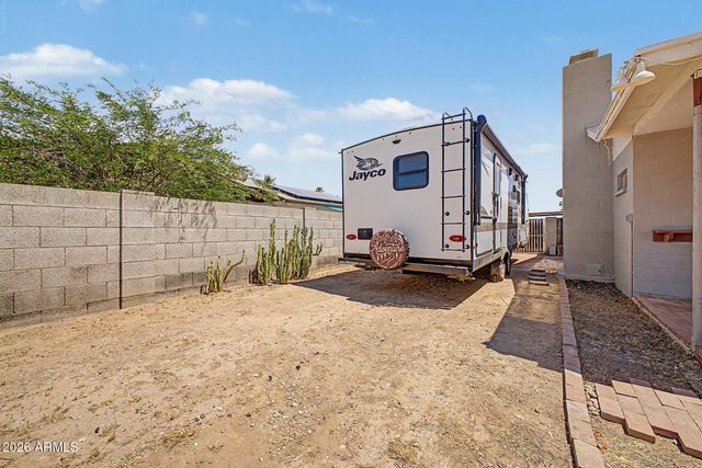 3054 W TIERRA BUENA Lane, Phoenix, AZ 85053