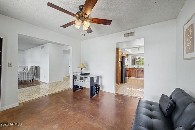 3054 W TIERRA BUENA Lane, Phoenix, AZ 85053