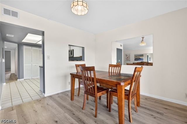 4728 Orange Grove BLVD 4, North Fort Myers, FL 33903