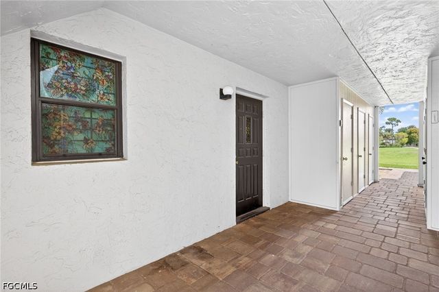 4728 Orange Grove BLVD 4, North Fort Myers, FL 33903