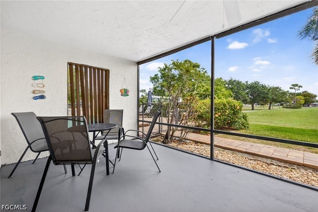4728 Orange Grove BLVD 4, North Fort Myers, FL 33903