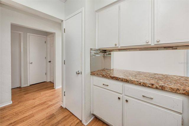 4340 37TH STREET S 6, St Petersburg, FL 33711