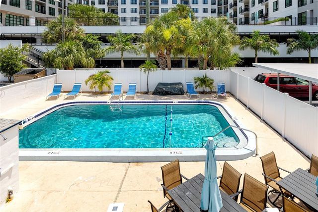 4340 37TH STREET S 6, St Petersburg, FL 33711