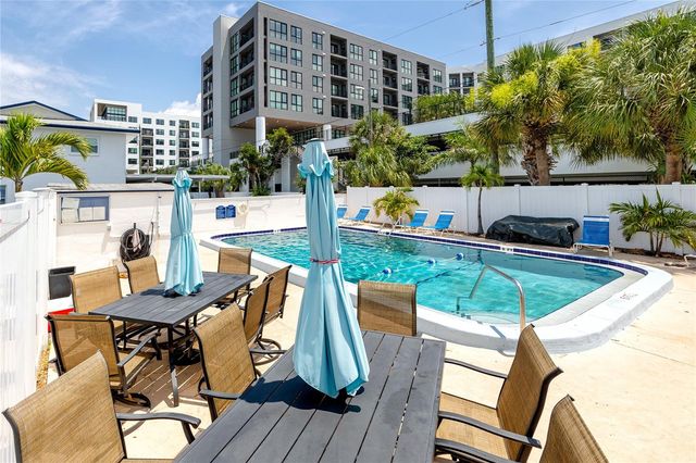 4340 37TH STREET S 6, St Petersburg, FL 33711