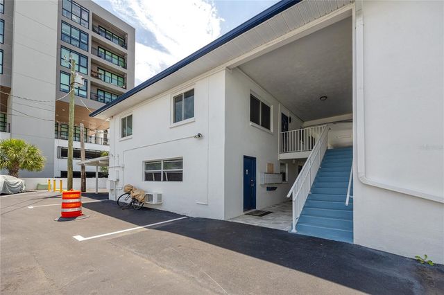 4340 37TH STREET S 6, St Petersburg, FL 33711