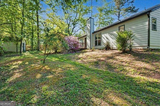 5985 Bayside Drive NW, Acworth, GA 30101