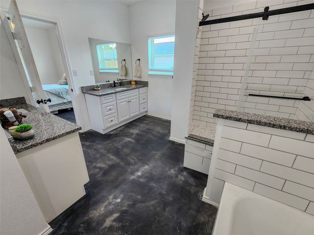 400 Susan Drive, Kennedale, TX 76060