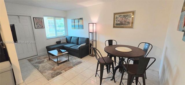 2145 Pierce Street 305, Hollywood, FL 33020