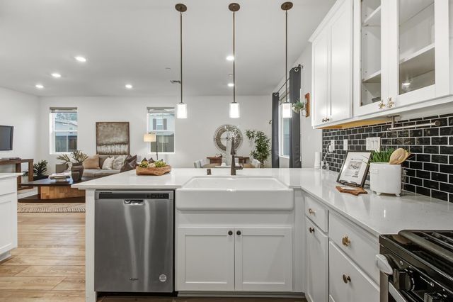 4554 Gray Lodge Loop, Rocklin, CA 95677