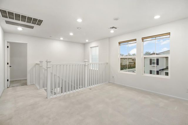 4554 Gray Lodge Loop, Rocklin, CA 95677