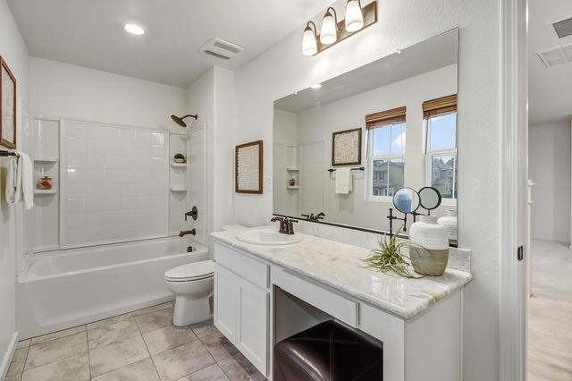 4554 Gray Lodge Loop, Rocklin, CA 95677