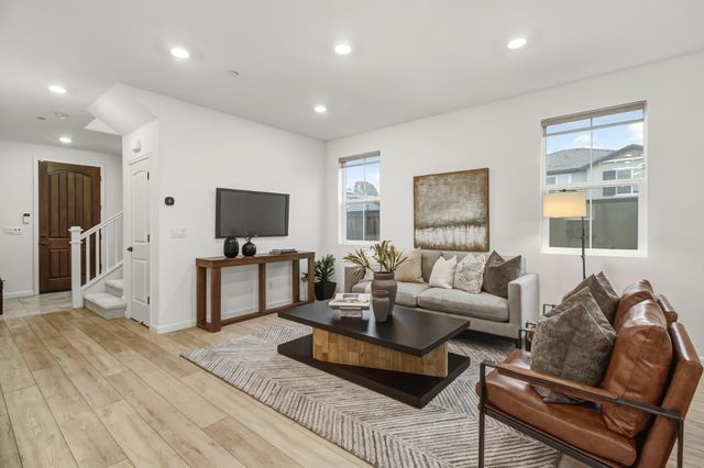 4554 Gray Lodge Loop, Rocklin, CA 95677