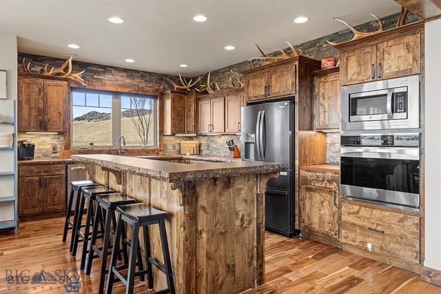 14 Cinnamon Teal Road, Ennis, MT 59729