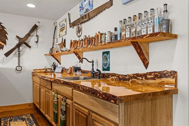 14 Cinnamon Teal Road, Ennis, MT 59729