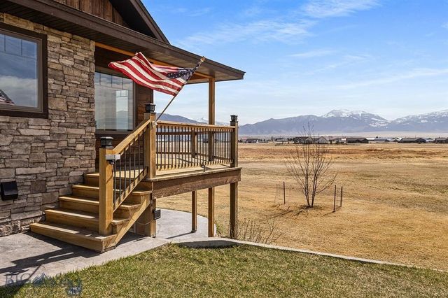 14 Cinnamon Teal Road, Ennis, MT 59729
