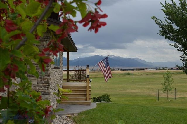 14 Cinnamon Teal Road, Ennis, MT 59729