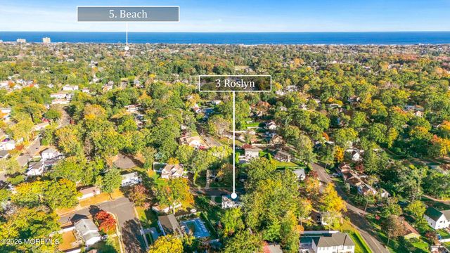 3 Roslyn Drive, Oakhurst, NJ 07755