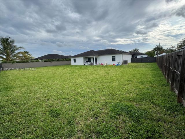 21483 SW 132nd Place, Miami, FL 33177