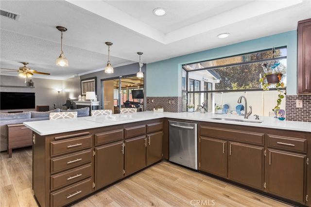 2169 Garretson Avenue, Corona, CA 92879