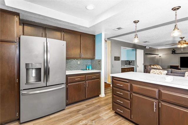 2169 Garretson Avenue, Corona, CA 92879