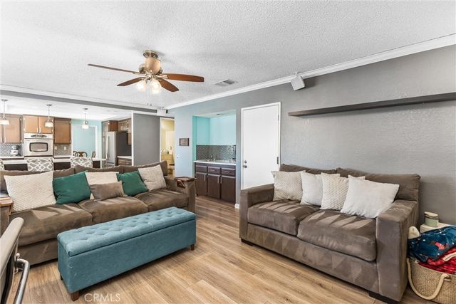 2169 Garretson Avenue, Corona, CA 92879
