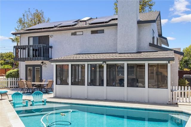 2169 Garretson Avenue, Corona, CA 92879