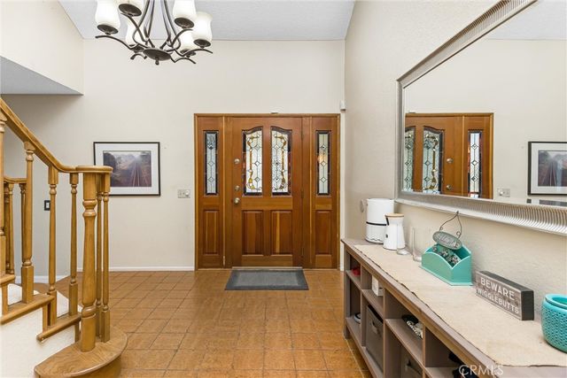 2169 Garretson Avenue, Corona, CA 92879
