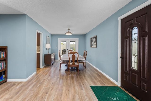 2169 Garretson Avenue, Corona, CA 92879