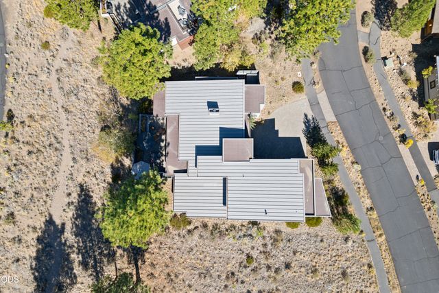 62773 NW Sand Lily Way, Bend, OR 97703