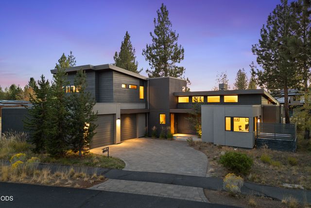 62773 NW Sand Lily Way, Bend, OR 97703