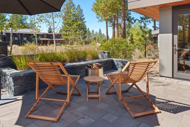 62773 NW Sand Lily Way, Bend, OR 97703