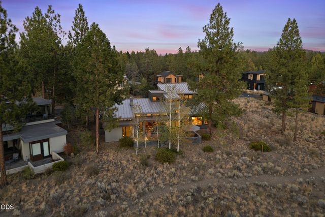 62773 NW Sand Lily Way, Bend, OR 97703