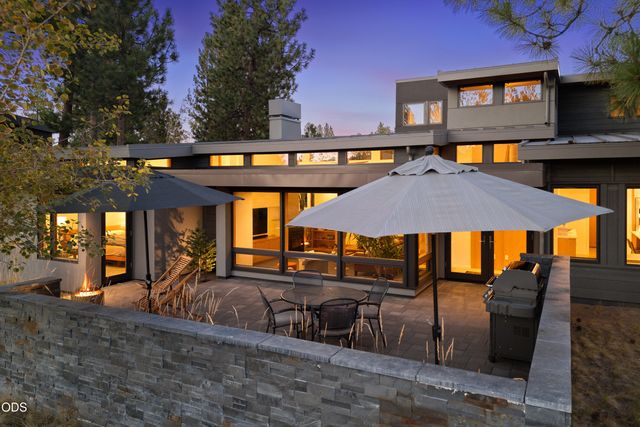 62773 NW Sand Lily Way, Bend, OR 97703