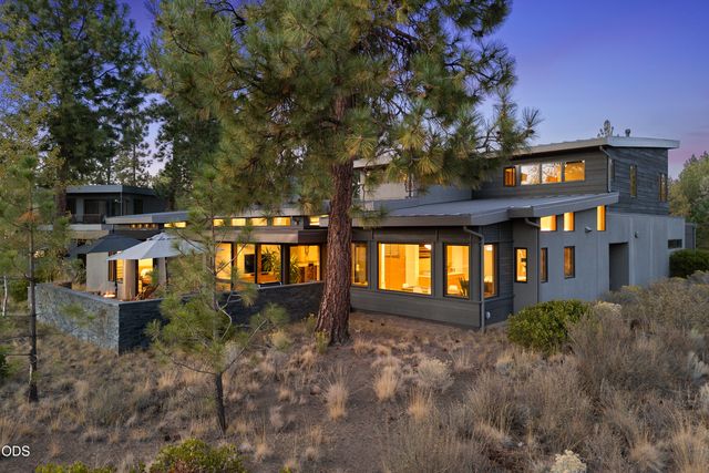 62773 NW Sand Lily Way, Bend, OR 97703