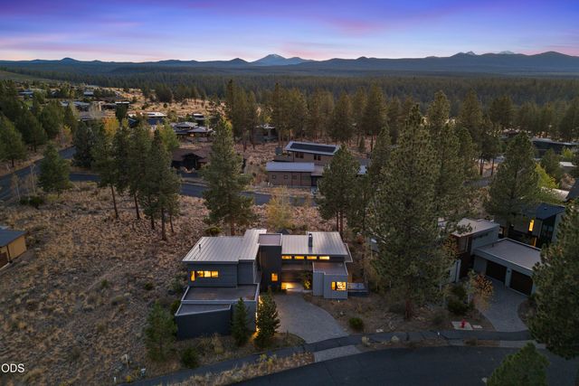 62773 NW Sand Lily Way, Bend, OR 97703