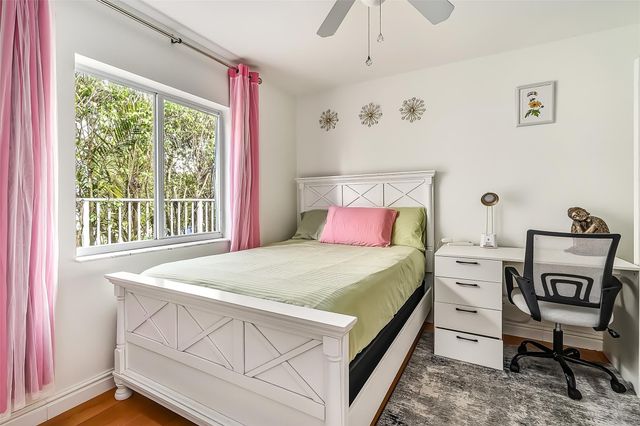 1347 Plumosa Way, Weston, FL 33327